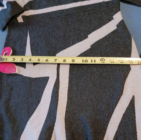 S/M sharp knit dress. - Picture 5 of 10